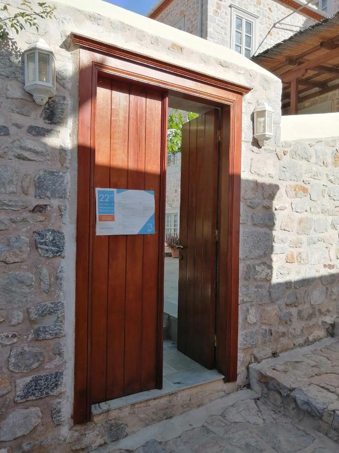 Gaia Accomodation Hydras Exterior photo